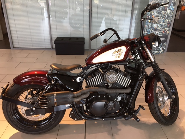 Un 750 Différent Un 750 Différent