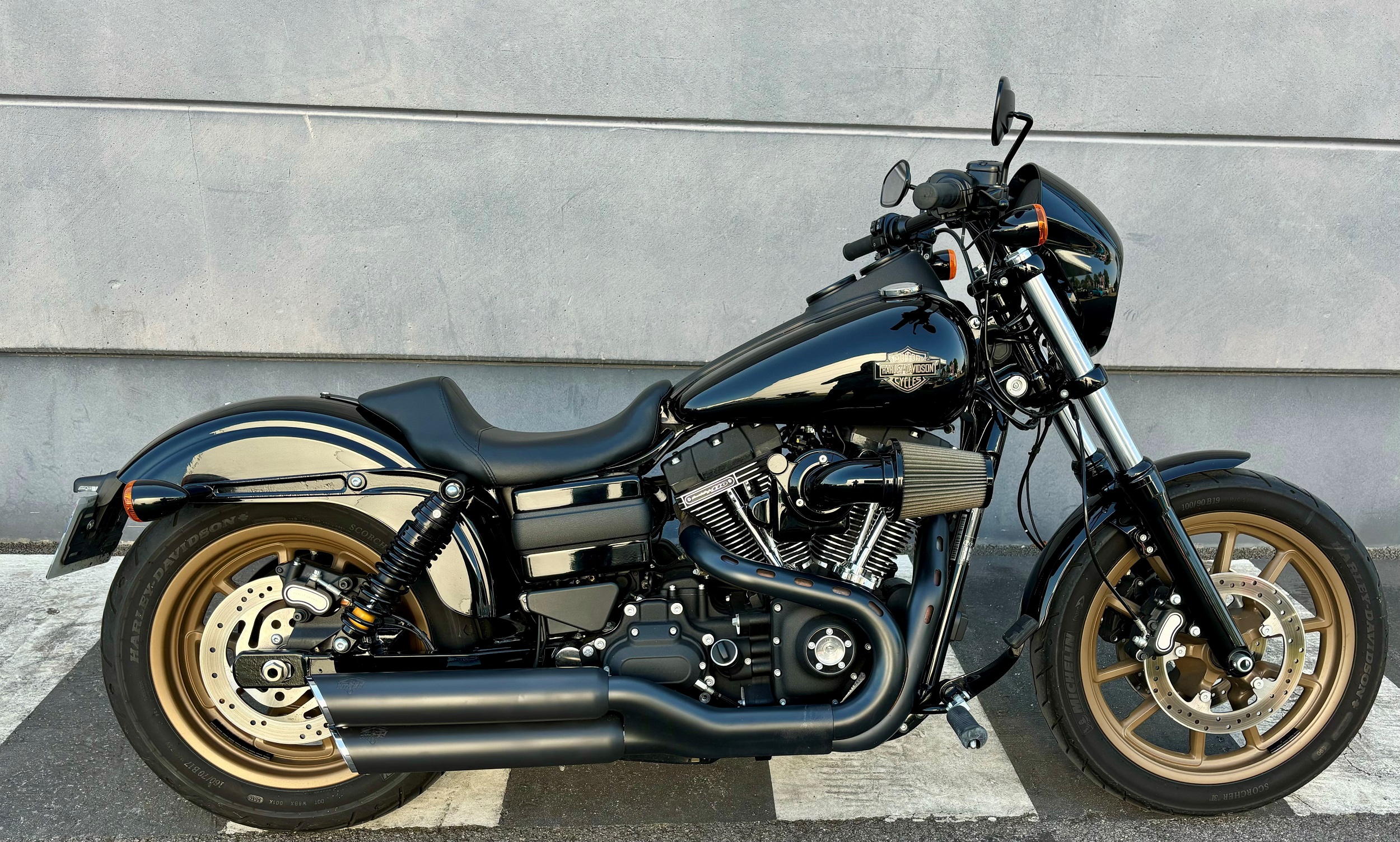 LOW RIDER S