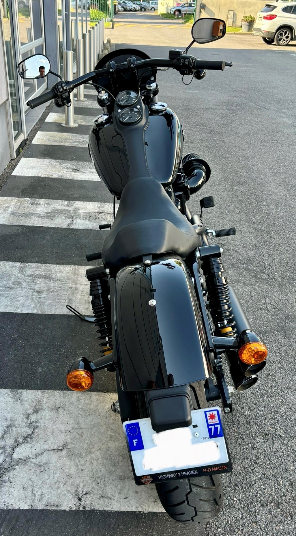 LOW RIDER S